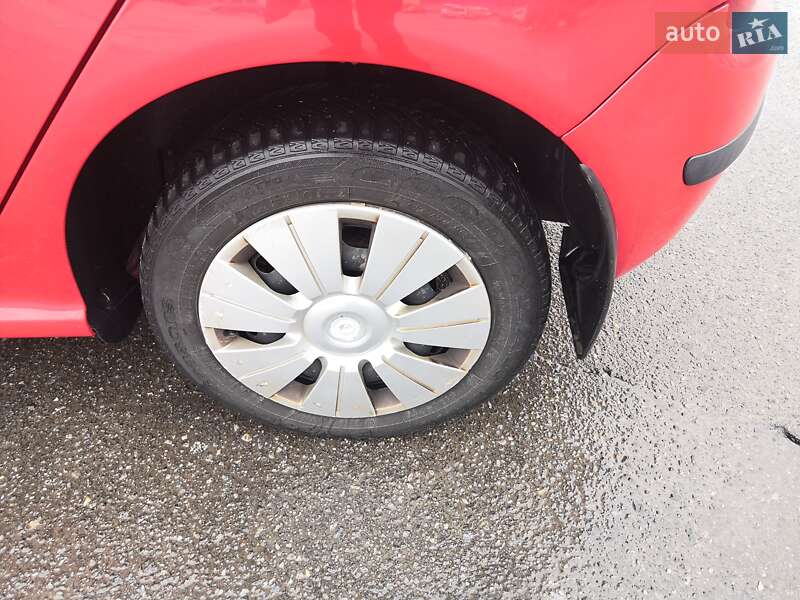 Хетчбек Skoda Fabia 2006 в Вінниці