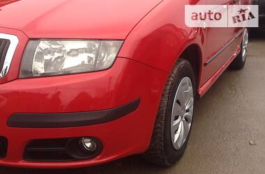 Седан Skoda Fabia 2007 в 