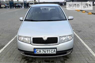 Седан Skoda Fabia 2001 в 