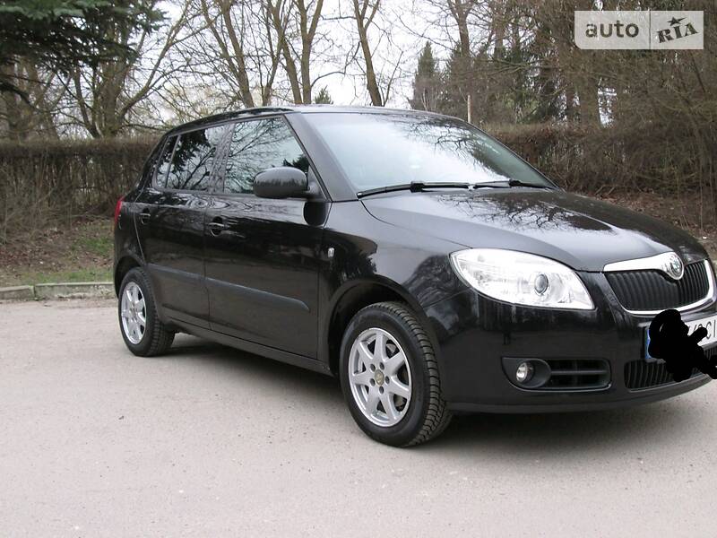 Хэтчбек Skoda Fabia 2009 в Тернополе