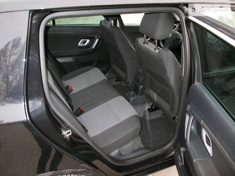 Хэтчбек Skoda Fabia 2009 в Тернополе