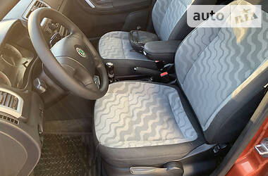 Хетчбек Skoda Fabia 2008 в  фото 13 Хетчбек Skoda Fabia 2008 в