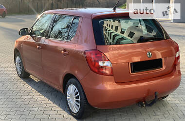 Хетчбек Skoda Fabia 2008 в  фото 4 Хетчбек Skoda Fabia 2008 в