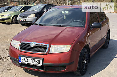 Хэтчбек Skoda Fabia 2002 в Хусте