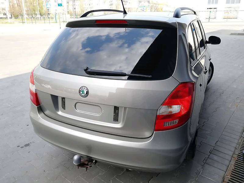 Універсал Skoda Fabia 2011 в Павлограді