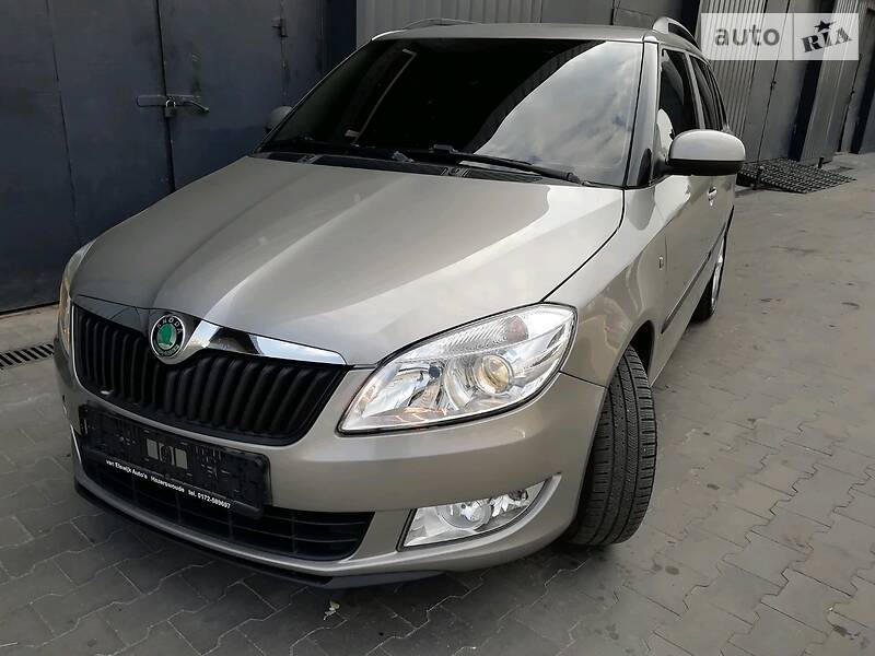 Універсал Skoda Fabia 2011 в Павлограді
