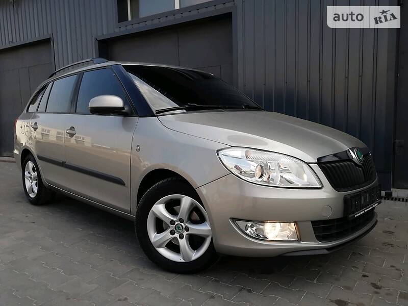 Універсал Skoda Fabia 2011 в Павлограді