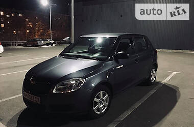 Хэтчбек Skoda Fabia 2009 в Никополе