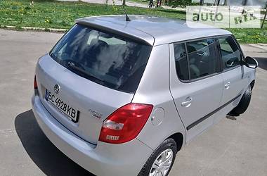 Хетчбек Skoda Fabia 2008 в 