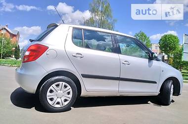 Хетчбек Skoda Fabia 2008 в 