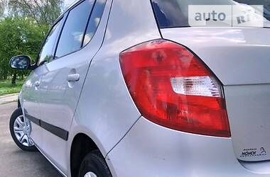 Хетчбек Skoda Fabia 2008 в 
