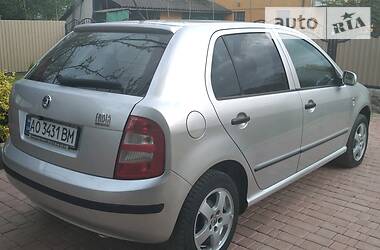 Хетчбек Skoda Fabia 2002 в 