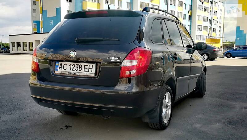 Універсал Skoda Fabia 2009 в Києві