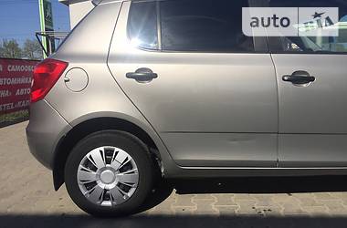 Хетчбек Skoda Fabia 2009 в 