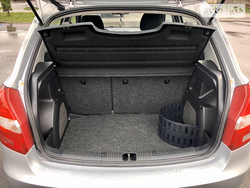 Хетчбек Skoda Fabia 2008 в Старокостянтинові