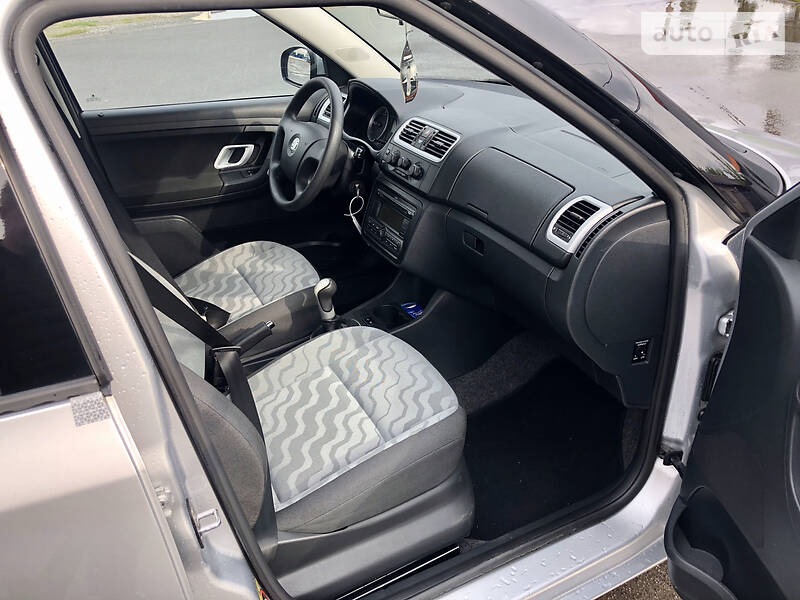 Хетчбек Skoda Fabia 2008 в Старокостянтинові