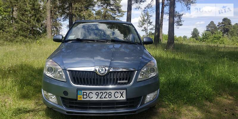 Універсал Skoda Fabia 2011 в Сокалі