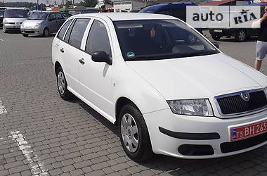 Универсал Skoda Fabia 2005 в Черновцах