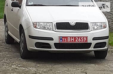 Универсал Skoda Fabia 2005 в Черновцах