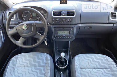 Хетчбек Skoda Fabia 2009 в 