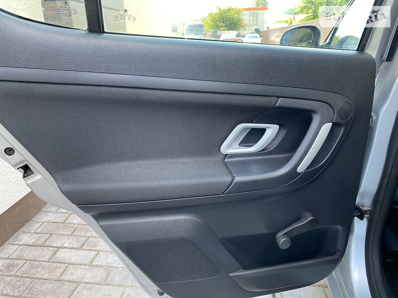 Хэтчбек Skoda Fabia 2009 в Староконстантинове