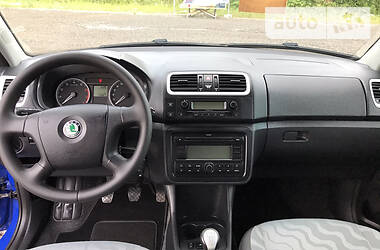 Хетчбек Skoda Fabia 2009 в 