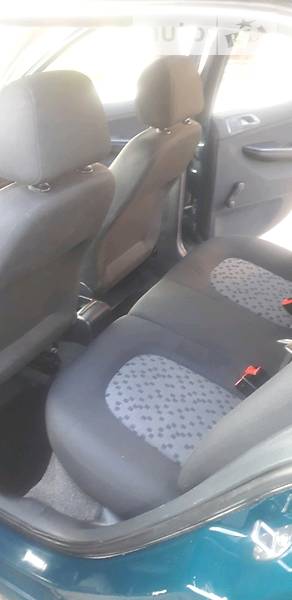 Хетчбек Skoda Fabia 2005 в Мукачевому