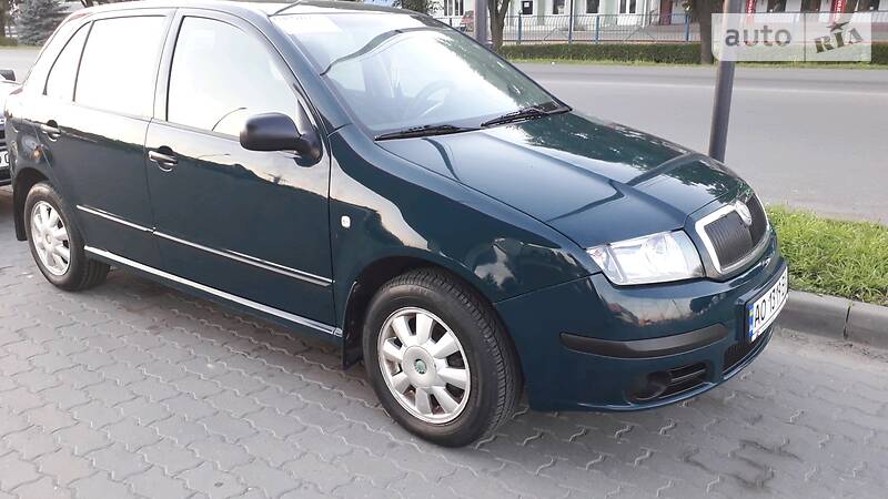 Хетчбек Skoda Fabia 2005 в Мукачевому