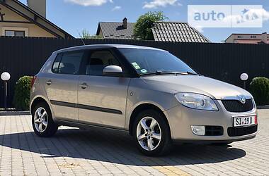 Хетчбек Skoda Fabia 2008 в 