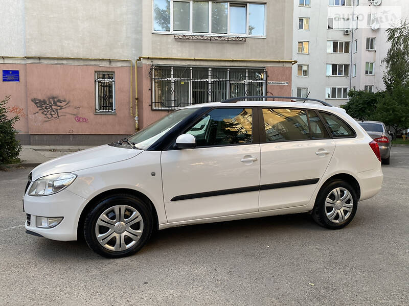 Универсал Skoda Fabia 2014 в Ивано-Франковске