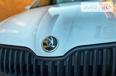 Хетчбек Skoda Fabia 2017 в 