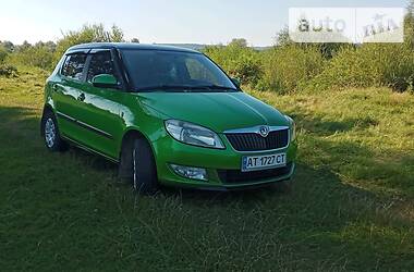 Хэтчбек Skoda Fabia 2012 в Калуше