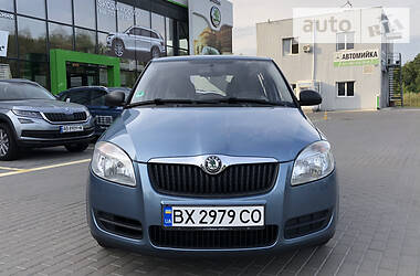 Хетчбек Skoda Fabia 2009 в 