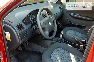 Хэтчбек Skoda Fabia 2006 в Кривом Роге