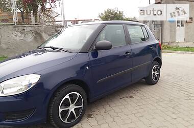 Хэтчбек Skoda Fabia 2011 в Львове