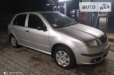 Хэтчбек Skoda Fabia 2006 в Волочиске