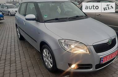 Хэтчбек Skoda Fabia 2009 в Черновцах