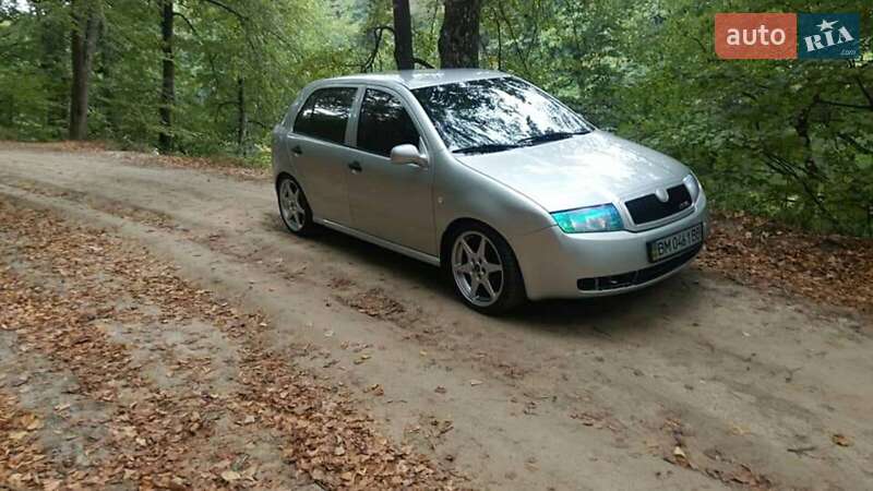 Хетчбек Skoda Fabia 2006 в Охтирці