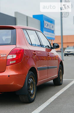 Хэтчбек Skoda Fabia 2008 в Киеве