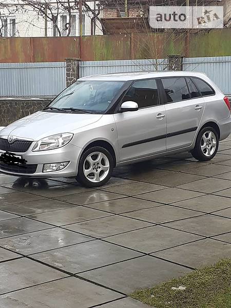 Универсал Skoda Fabia 2010 в Иршаве