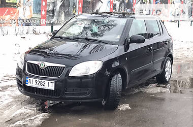 Хэтчбек Skoda Fabia 2007 в Киеве