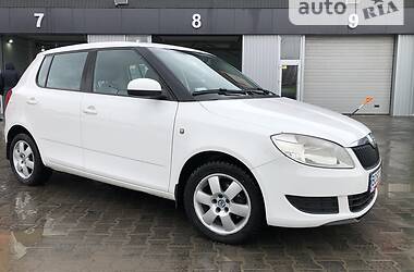 Хэтчбек Skoda Fabia 2011 в Тернополе