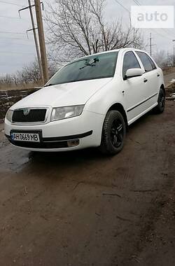 Хэтчбек Skoda Fabia 2001 в Волновахе