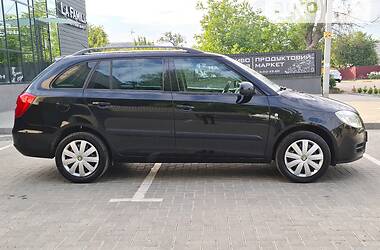 Универсал Skoda Fabia 2008 в Житомире