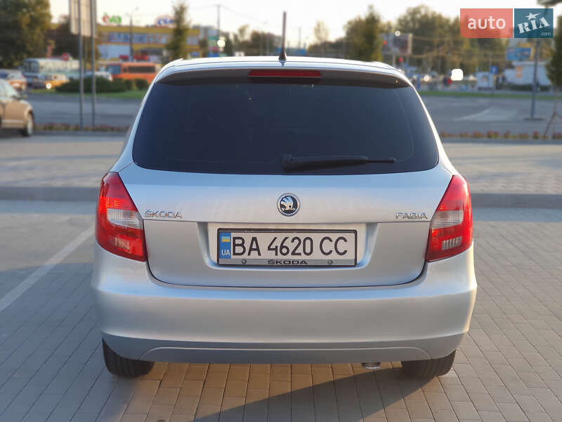 Универсал Skoda Fabia 2014 в Виннице