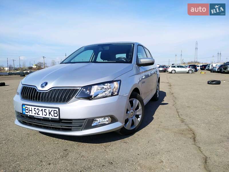 Хетчбек Skoda Fabia 2016 в Болграді