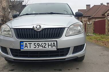 Хетчбек Skoda Fabia 2014 в Івано-Франківську