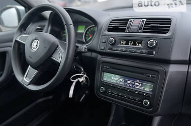 Хэтчбек Skoda Fabia 2014 в 