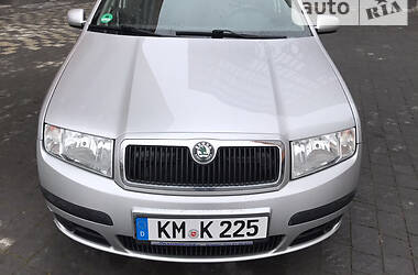 Седан Skoda Fabia 2005 в Ивано-Франковске