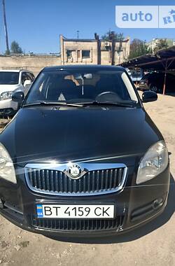 Хэтчбек Skoda Fabia 2008 в Херсоне